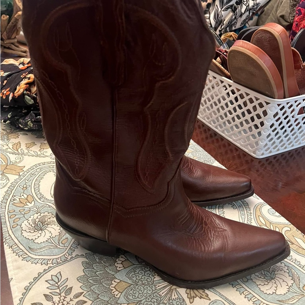 Ladies Dan Post Brown Western Boots Size 10 - Like New - Picture 3 of 9